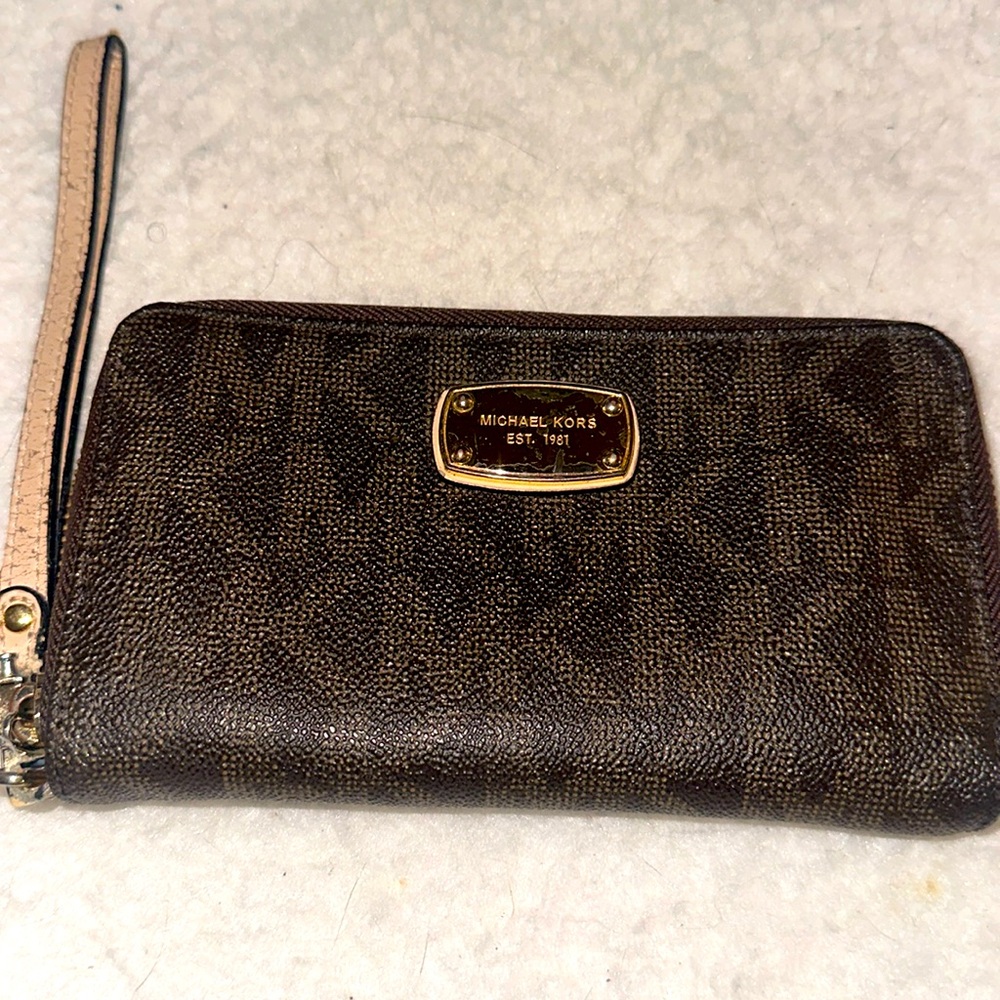 Michael Kors wallet in brown